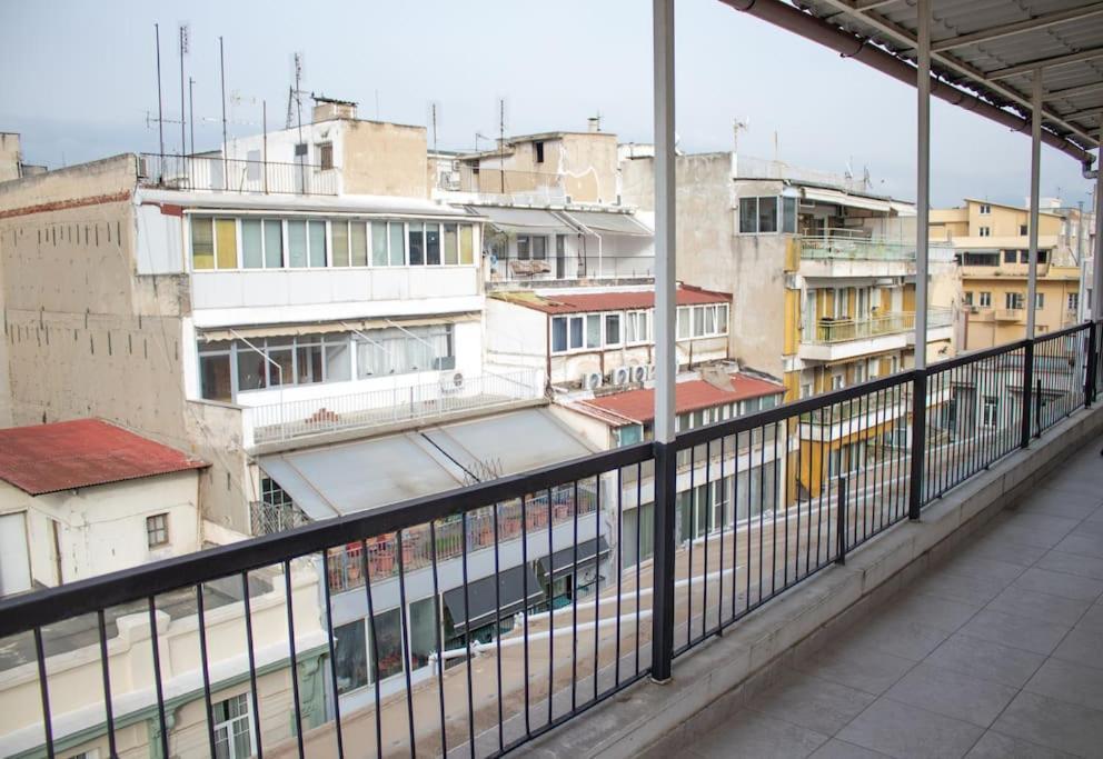Bedcity Apartment In The Center Of Thessaloniki Exterior photo